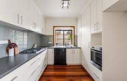 22 Centre Street, Largs Bay, SA 5016