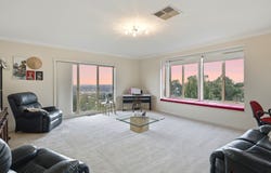 9 Egan Court, Darley, Vic 3340