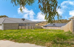 27 Ramsay Crescent, Darley, Vic 3340