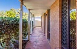 25 Redfin Crescent, Beldon, WA 6027