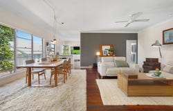 82 Foxglove Street, Mount Gravatt East, Qld 4122