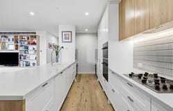 213/241 Glen Huntly Road, Elsternwick, Vic 3185