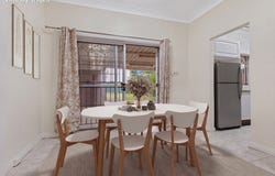 8 Broadarrow Road, Beverly Hills, NSW 2209