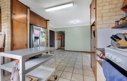8 Cairncross Street, Beresford, WA 6530