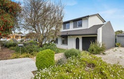 2 Kingston Avenue, Hope Valley, SA 5090