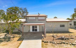 3 Tucker Street, Berserker, Qld 4701