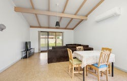 6B WALKER AVENUE, Lancelin, WA 6044