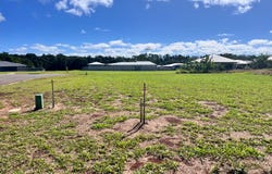 2-4 Nova Close, Atherton, Qld 4883