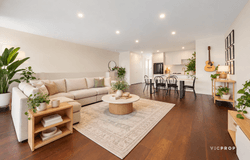 7 Loch Entrance, Sunshine North, Vic 3020
