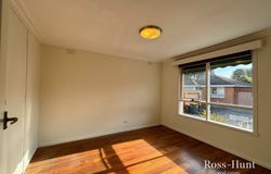 4/10 Ashted Road, Box Hill, Vic 3128
