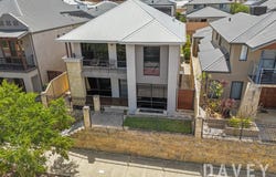 12 O'Mara Boulevard, Iluka, WA 6028
