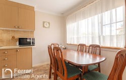 2 Nioka Place, Orange, NSW 2800