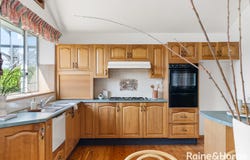 8 Highview Drive, Dolphin Point, NSW 2539