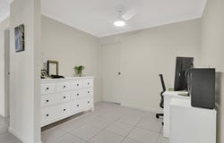 14 Flower Pl, Richlands, Qld 4077