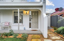 2 Osborne Terrace, Roxburgh Park, Vic 3064
