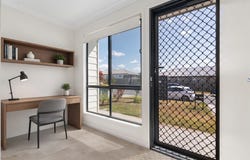47 Mount Glorious Street, Park Ridge, Qld 4125