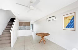 22/1 Suncoast Beach Drive, Mount Coolum, Qld 4573