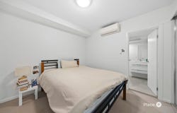 30603/300 Old Cleveland Road, Coorparoo, Qld 4151