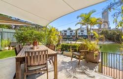 1/27-29 Surfers Avenue, Mermaid Waters, Qld 4218