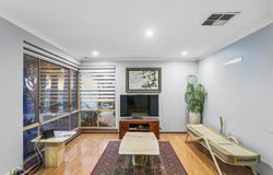 18 Breadsall Close, Carine, WA 6020