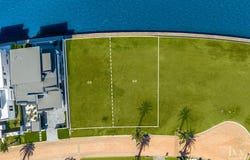 66-68 Knightsbridge Parade East, Sovereign Islands, Qld 4216