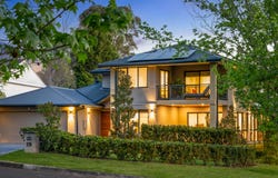 1 Fairview Avenue, St Ives, NSW 2075