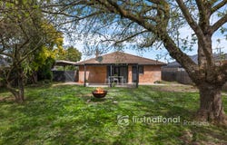 2 Cameron Way, Pakenham, Vic 3810