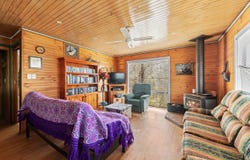 63 Gordons Drive, Heathcote, Vic 3523