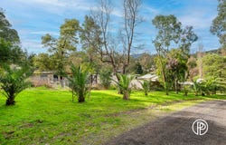 2 Merlin Street, Chum Creek, Vic 3777