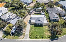 11 Mitchell Place, Two Rocks, WA 6037