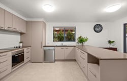 4 Poppy Place, Carrum Downs, Vic 3201