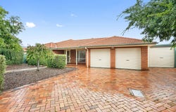 9 Blinkhorn Place, Gordon, ACT 2906