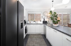 2/3 Hickory Lane, Creswick, Vic 3363