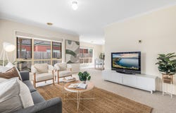 24 Young Street, Lara, Vic 3212