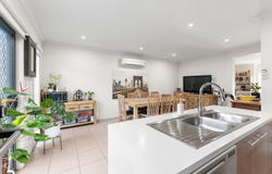 77 Lyndarum Drive, Epping, Vic 3076