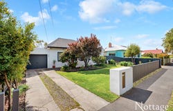 33 Lindsay Street, Victor Harbor, SA 5211