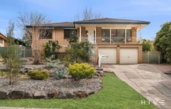 66 Namatjira Drive, Stirling, ACT 2611