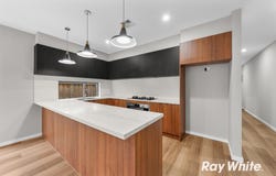 78 Boomerang Road, Donnybrook, Vic 3064