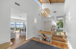 8A Cheverton Parade, Sandy Bay, Tas 7005