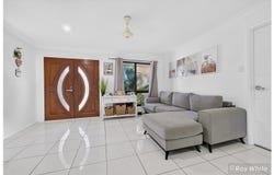 16 MISTLETOE AVENUE, Norman Gardens, Qld 4701