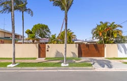 52 Twelfth Avenue, Palm Beach, Qld 4221