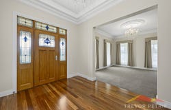 100 Launchley Drive, Cardigan, Vic 3352