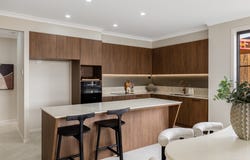 2/34 Cadel Evans Drive, Kearneys Spring, Qld 4350