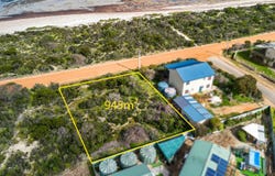 11 The Esplanade, Thompson Beach, SA 5501