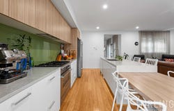 13 Vivaldi Drive, Junction Village, Vic 3977