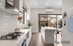 1/17 Electra Avenue, Ashwood, Vic 3147