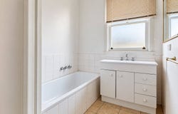 30 Day Street, East Bendigo, Vic 3550