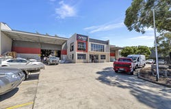 18 Yulong Close, Moorebank, NSW 2170