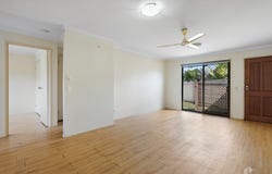 1/271 Government Road, Labrador, Qld 4215