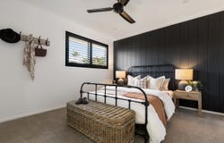 349 South Place, Deebing Heights, Qld 4306